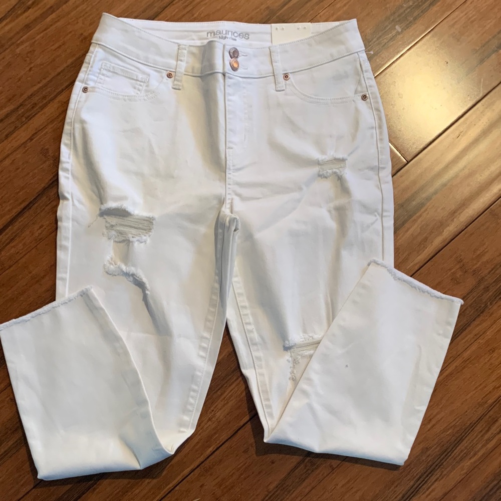Maurices White Distressed Skinny Jeans